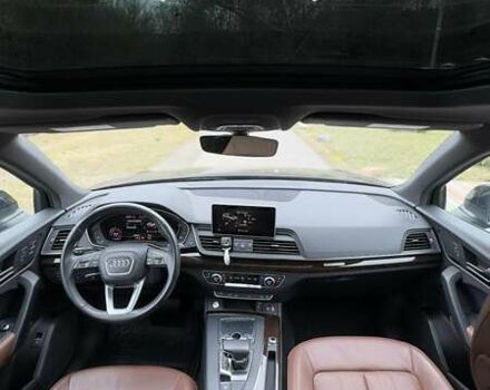 Синий Ауди Ку 5, объемом двигателя 1.98 л и пробегом 130 тыс. км за 26990 $, фото 4 на Automoto.ua