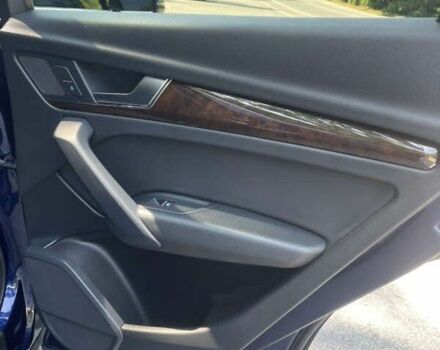 Синій Ауді Ку 5, об'ємом двигуна 2 л та пробігом 140 тис. км за 18200 $, фото 20 на Automoto.ua