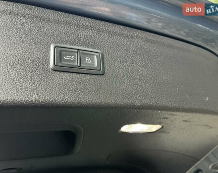 Синий Ауди Ку 5, объемом двигателя 1.98 л и пробегом 181 тыс. км за 23700 $, фото 10 на Automoto.ua