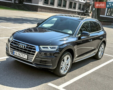 Синій Ауді Ку 5, об'ємом двигуна 2 л та пробігом 86 тис. км за 32999 $, фото 3 на Automoto.ua