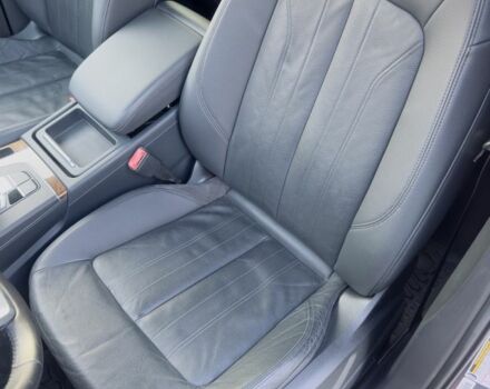 Синий Ауди Ку 5, объемом двигателя 2 л и пробегом 147 тыс. км за 27800 $, фото 12 на Automoto.ua