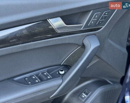 Синій Ауді Ку 5, об'ємом двигуна 2 л та пробігом 176 тис. км за 24499 $, фото 22 на Automoto.ua