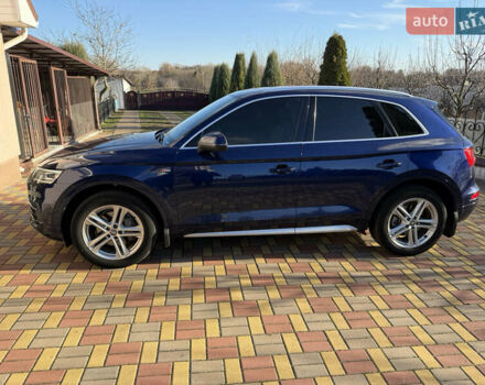 Синий Ауди Ку 5, объемом двигателя 1.97 л и пробегом 113 тыс. км за 37200 $, фото 2 на Automoto.ua