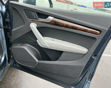 Синій Ауді Ку 5, об'ємом двигуна 1.98 л та пробігом 120 тис. км за 23800 $, фото 29 на Automoto.ua