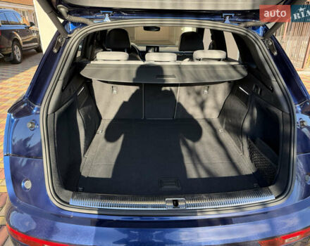 Синий Ауди Ку 5, объемом двигателя 1.97 л и пробегом 113 тыс. км за 37200 $, фото 7 на Automoto.ua