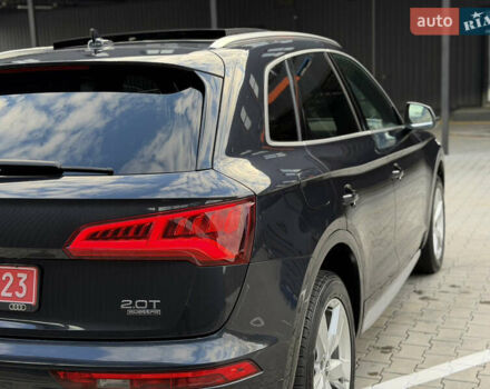 Синий Ауди Ку 5, объемом двигателя 2 л и пробегом 177 тыс. км за 24799 $, фото 100 на Automoto.ua