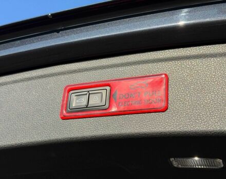 Синий Ауди Ку 5, объемом двигателя 2 л и пробегом 130 тыс. км за 28000 $, фото 11 на Automoto.ua