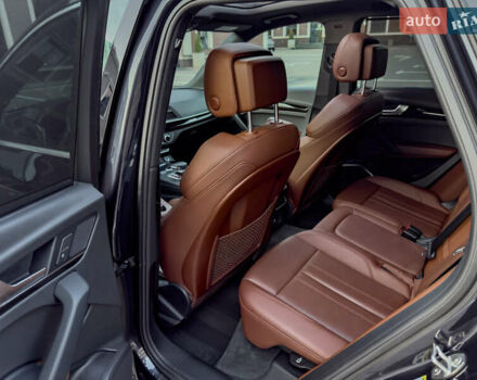 Синій Ауді Ку 5, об'ємом двигуна 2 л та пробігом 86 тис. км за 32999 $, фото 47 на Automoto.ua