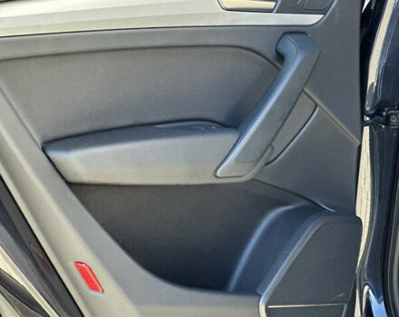 Синий Ауди Ку 5, объемом двигателя 1.97 л и пробегом 230 тыс. км за 27900 $, фото 36 на Automoto.ua