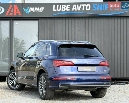 Синій Ауді Ку 5, об'ємом двигуна 2 л та пробігом 70 тис. км за 25300 $, фото 7 на Automoto.ua