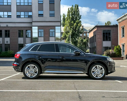 Синій Ауді Ку 5, об'ємом двигуна 2 л та пробігом 86 тис. км за 32999 $, фото 11 на Automoto.ua