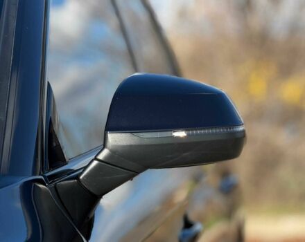 Синий Ауди Ку 5, объемом двигателя 2 л и пробегом 130 тыс. км за 28000 $, фото 4 на Automoto.ua