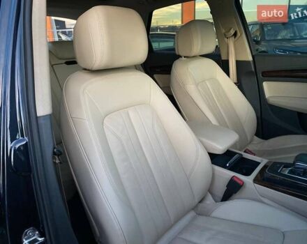 Синій Ауді Ку 5, об'ємом двигуна 2 л та пробігом 157 тис. км за 24900 $, фото 29 на Automoto.ua