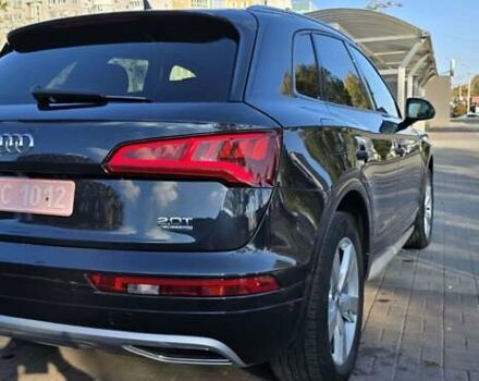 Синий Ауди Ку 5, объемом двигателя 2 л и пробегом 150 тыс. км за 22500 $, фото 38 на Automoto.ua