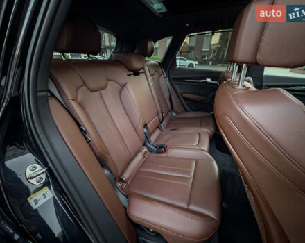 Синій Ауді Ку 5, об'ємом двигуна 2 л та пробігом 86 тис. км за 32999 $, фото 49 на Automoto.ua