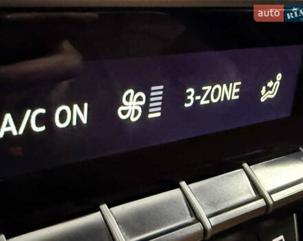 Синий Ауди Ку 5, объемом двигателя 1.98 л и пробегом 79 тыс. км за 29999 $, фото 15 на Automoto.ua