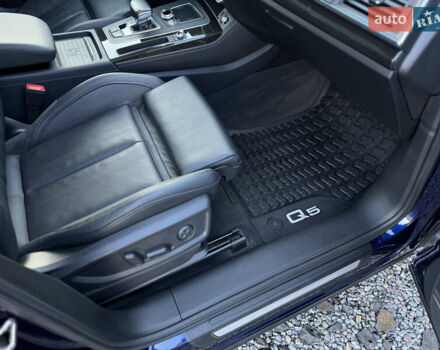 Синій Ауді Ку 5, об'ємом двигуна 2 л та пробігом 176 тис. км за 24499 $, фото 55 на Automoto.ua