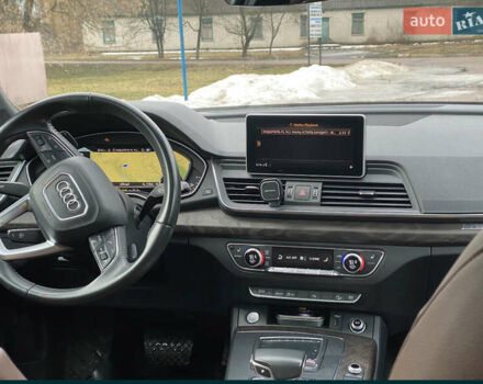 Синий Ауди Ку 5, объемом двигателя 2 л и пробегом 189 тыс. км за 23000 $, фото 5 на Automoto.ua