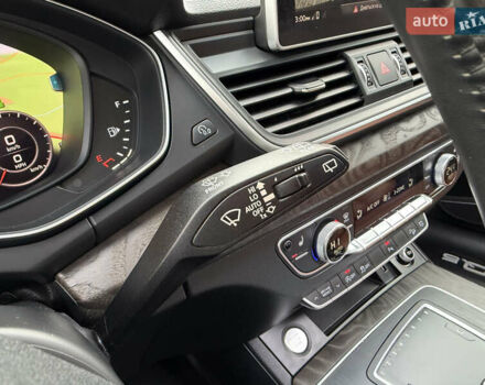 Синий Ауди Ку 5, объемом двигателя 2 л и пробегом 177 тыс. км за 24799 $, фото 39 на Automoto.ua