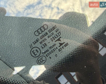 Синий Ауди Ку 5, объемом двигателя 2 л и пробегом 177 тыс. км за 24799 $, фото 94 на Automoto.ua
