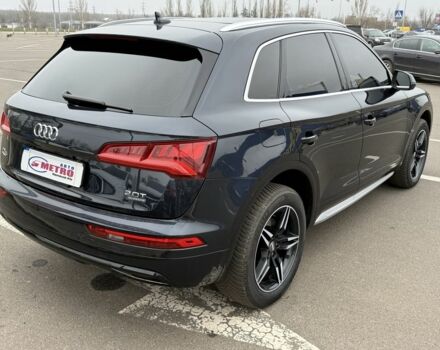 Синий Ауди Ку 5, объемом двигателя 2 л и пробегом 105 тыс. км за 24200 $, фото 5 на Automoto.ua