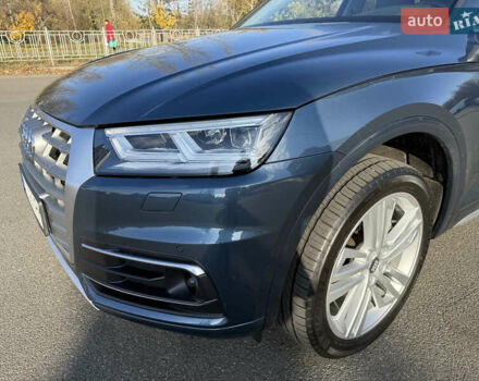 Синий Ауди Ку 5, объемом двигателя 1.98 л и пробегом 88 тыс. км за 30700 $, фото 4 на Automoto.ua