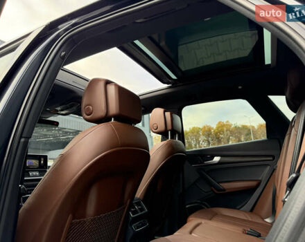 Синий Ауди Ку 5, объемом двигателя 2 л и пробегом 177 тыс. км за 24799 $, фото 59 на Automoto.ua