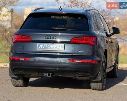 Синій Ауді Ку 5, об'ємом двигуна 1.98 л та пробігом 130 тис. км за 28000 $, фото 11 на Automoto.ua