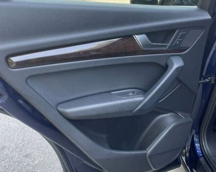 Синій Ауді Ку 5, об'ємом двигуна 2 л та пробігом 140 тис. км за 18200 $, фото 19 на Automoto.ua