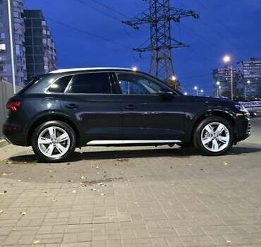 Синий Ауди Ку 5, объемом двигателя 2 л и пробегом 150 тыс. км за 22500 $, фото 18 на Automoto.ua