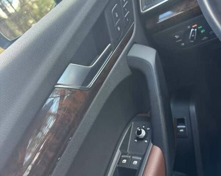 Синій Ауді Ку 5, об'ємом двигуна 1.98 л та пробігом 123 тис. км за 28500 $, фото 9 на Automoto.ua