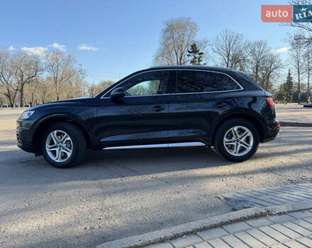 Синий Ауди Ку 5, объемом двигателя 1.98 л и пробегом 152 тыс. км за 26000 $, фото 2 на Automoto.ua