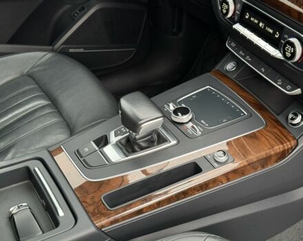 Синий Ауди Ку 5, объемом двигателя 2 л и пробегом 105 тыс. км за 24200 $, фото 8 на Automoto.ua