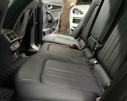 Синій Ауді Ку 5, об'ємом двигуна 2 л та пробігом 125 тис. км за 28000 $, фото 17 на Automoto.ua