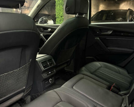 Синій Ауді Ку 5, об'ємом двигуна 2 л та пробігом 125 тис. км за 28000 $, фото 14 на Automoto.ua