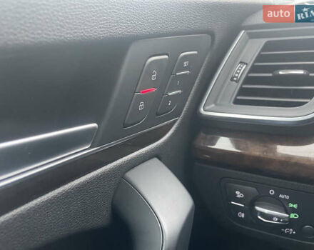 Синий Ауди Ку 5, объемом двигателя 1.98 л и пробегом 123 тыс. км за 24900 $, фото 24 на Automoto.ua