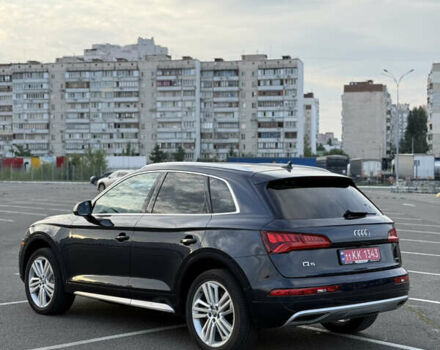 Синій Ауді Ку 5, об'ємом двигуна 2 л та пробігом 106 тис. км за 27500 $, фото 4 на Automoto.ua