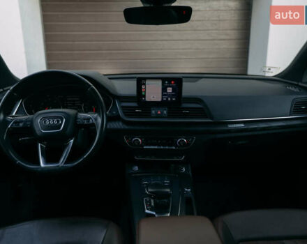 Ауди Ку 5 2019 в Киеве на Automoto.ua Синий Ауди Ку 5, объемом двигателя 2 л и пробегом 91 тыс. км за 27500 $, фото 28 на Automoto.ua