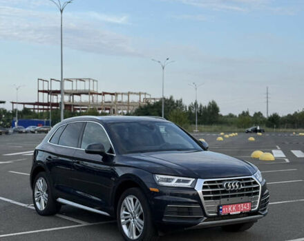 Синій Ауді Ку 5, об'ємом двигуна 2 л та пробігом 106 тис. км за 27500 $, фото 1 на Automoto.ua