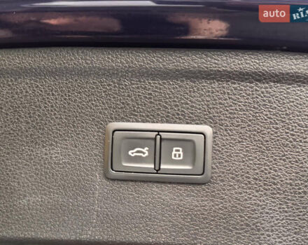 Синий Ауди Ку 5, объемом двигателя 1.98 л и пробегом 115 тыс. км за 30000 $, фото 23 на Automoto.ua