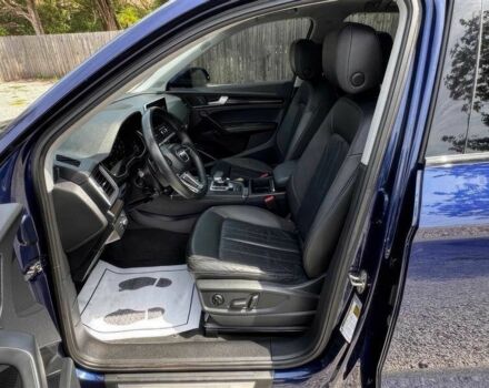 Синій Ауді Ку 5, об'ємом двигуна 2 л та пробігом 37 тис. км за 17800 $, фото 7 на Automoto.ua