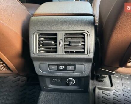 Синий Ауди Ку 5, объемом двигателя 1.98 л и пробегом 77 тыс. км за 31800 $, фото 31 на Automoto.ua