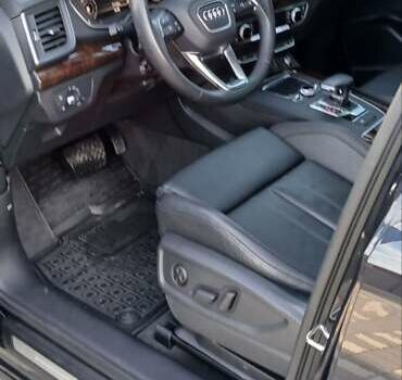 Ауді Ку 5 2019 у Стрые на Automoto.ua Синій Ауді Ку 5, об'ємом двигуна 1.98 л та пробігом 71 тис. км за 28400 $, фото 2 на Automoto.ua