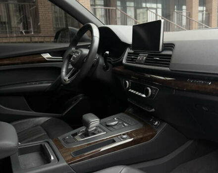 Синий Ауди Ку 5, объемом двигателя 1.98 л и пробегом 62 тыс. км за 26000 $, фото 31 на Automoto.ua