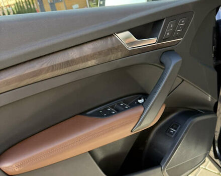 Синій Ауді Ку 5, об'ємом двигуна 0 л та пробігом 88 тис. км за 28000 $, фото 38 на Automoto.ua