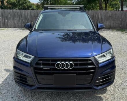 Синий Ауди Ку 5, объемом двигателя 2 л и пробегом 40 тыс. км за 15000 $, фото 1 на Automoto.ua