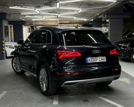 Синій Ауді Ку 5, об'ємом двигуна 2 л та пробігом 125 тис. км за 28000 $, фото 2 на Automoto.ua