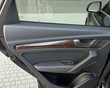 Синій Ауді Ку 5, об'ємом двигуна 1.98 л та пробігом 110 тис. км за 28900 $, фото 26 на Automoto.ua