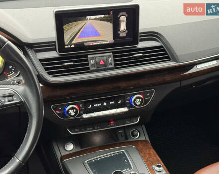 Синій Ауді Ку 5, об'ємом двигуна 1.98 л та пробігом 145 тис. км за 25500 $, фото 28 на Automoto.ua