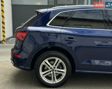 Синий Ауди Ку 5, объемом двигателя 2 л и пробегом 268 тыс. км за 31999 $, фото 10 на Automoto.ua